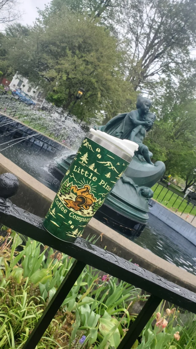 I got my tumbler from Little Pine Coffee Company and this is the most fancy beverage container I've ever had! It's got a dedicated straw port and even came with a cup adapter. Oh yeah, the fountain is on now too. They're at the hospital until 4.